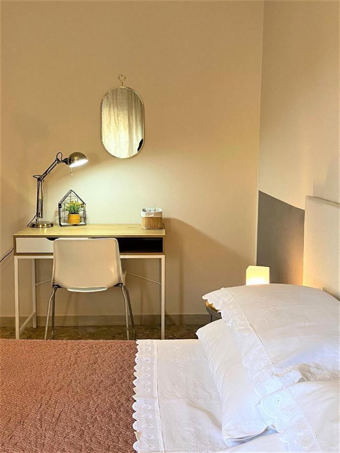Casa Viola A 900 Mt Dalla Staz. Gasthuis *