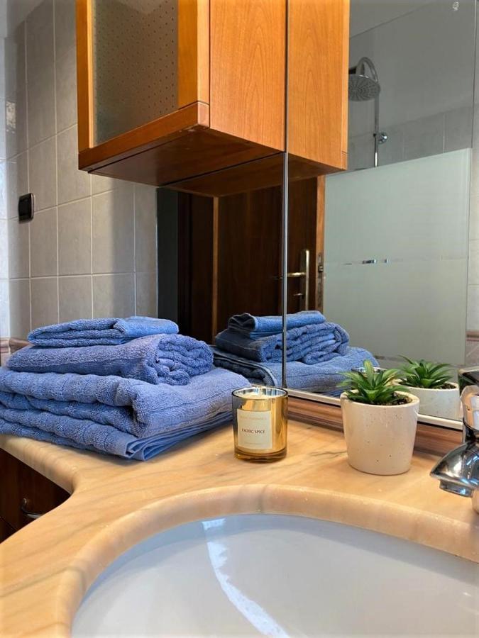 Casa Viola A 900 Mt Dalla Staz. Pescara