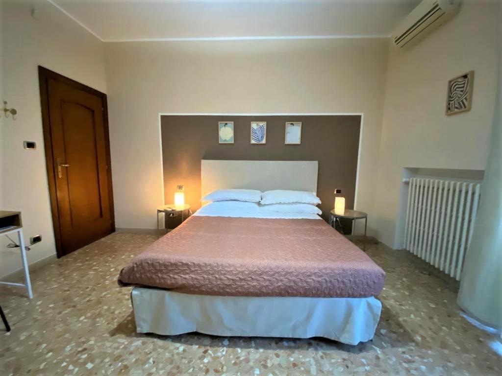 Gasthuis Casa Viola A 900 Mt Dalla Staz.