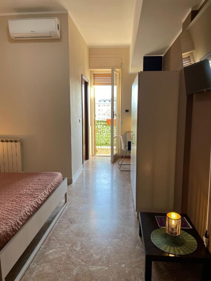 Casa Viola A 900 Mt Dalla Staz.