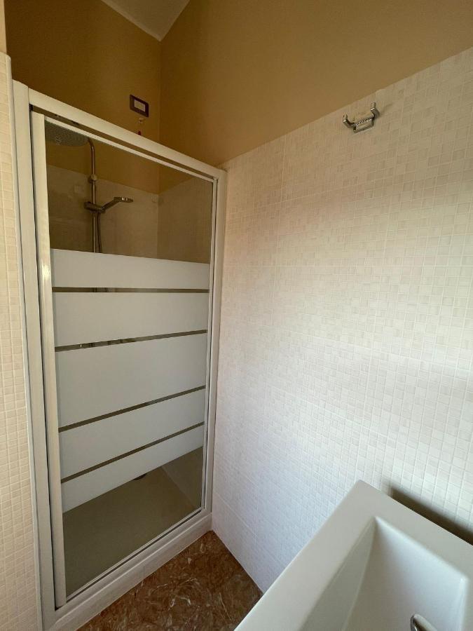 Casa Viola A 900 Mt Dalla Staz. Pescara