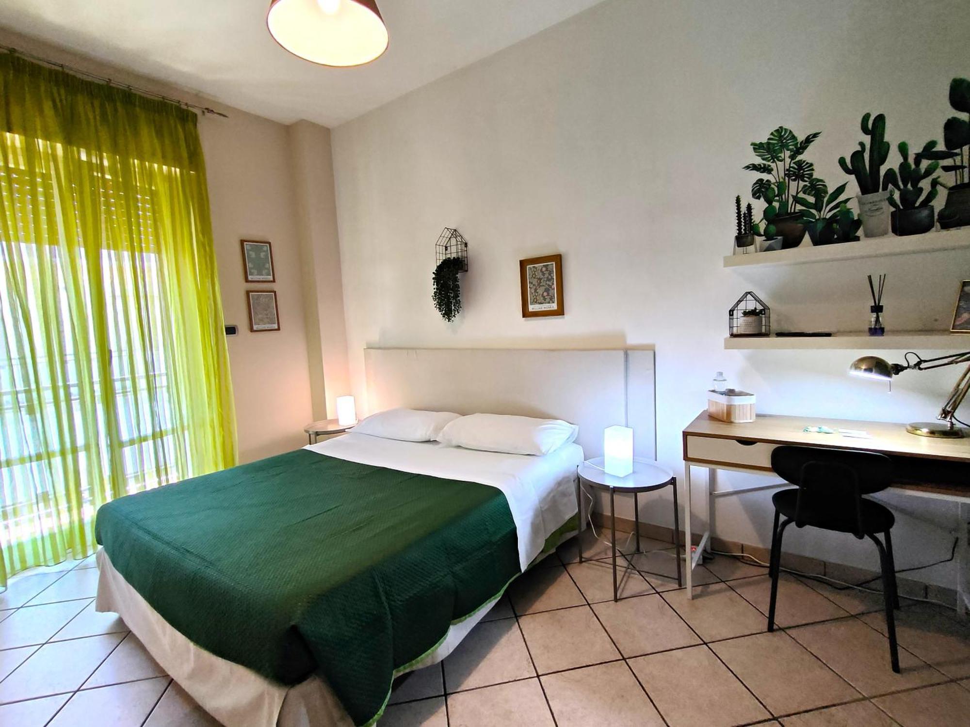 Casa Viola A 900 Mt Dalla Staz. Pescara